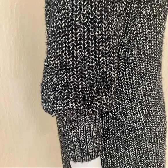 ALICE + OLIVIA Scoop Neck Sweater Black & Silver Metallic Alpaca Wool Knit M - Picture 8 of 15